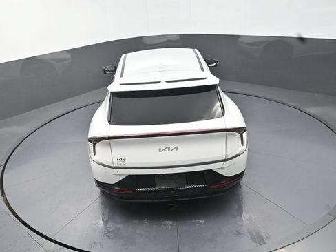Used 2023 Kia EV6 Wind w/ Wind Technology Package AWD/4WD image 17