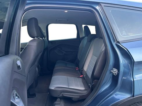 Used 2018 Ford Escape S image 18