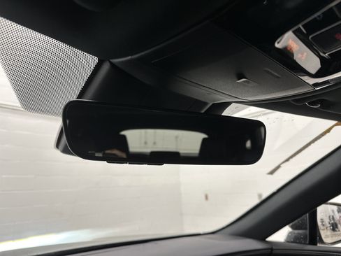 Used 2025 Lexus RX 350h w/ Accessory Package image 27