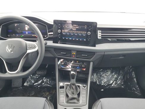 New 2026 Volkswagen Jetta SE image 25