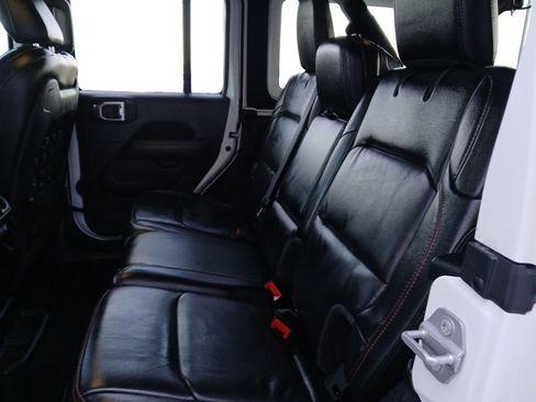 Used 2020 Jeep Wrangler Unlimited Rubicon AWD/4WD image 22