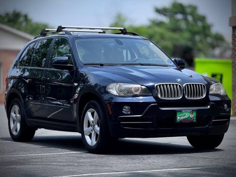Used 2010 BMW X5 xDrive35d AWD/4WD image 1