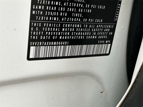 Certified 2022 Volkswagen Tiguan SE w/ Panoramic Sunroof Package image 19