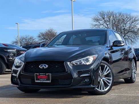 Used 2023 INFINITI Q50 Sensory image 2