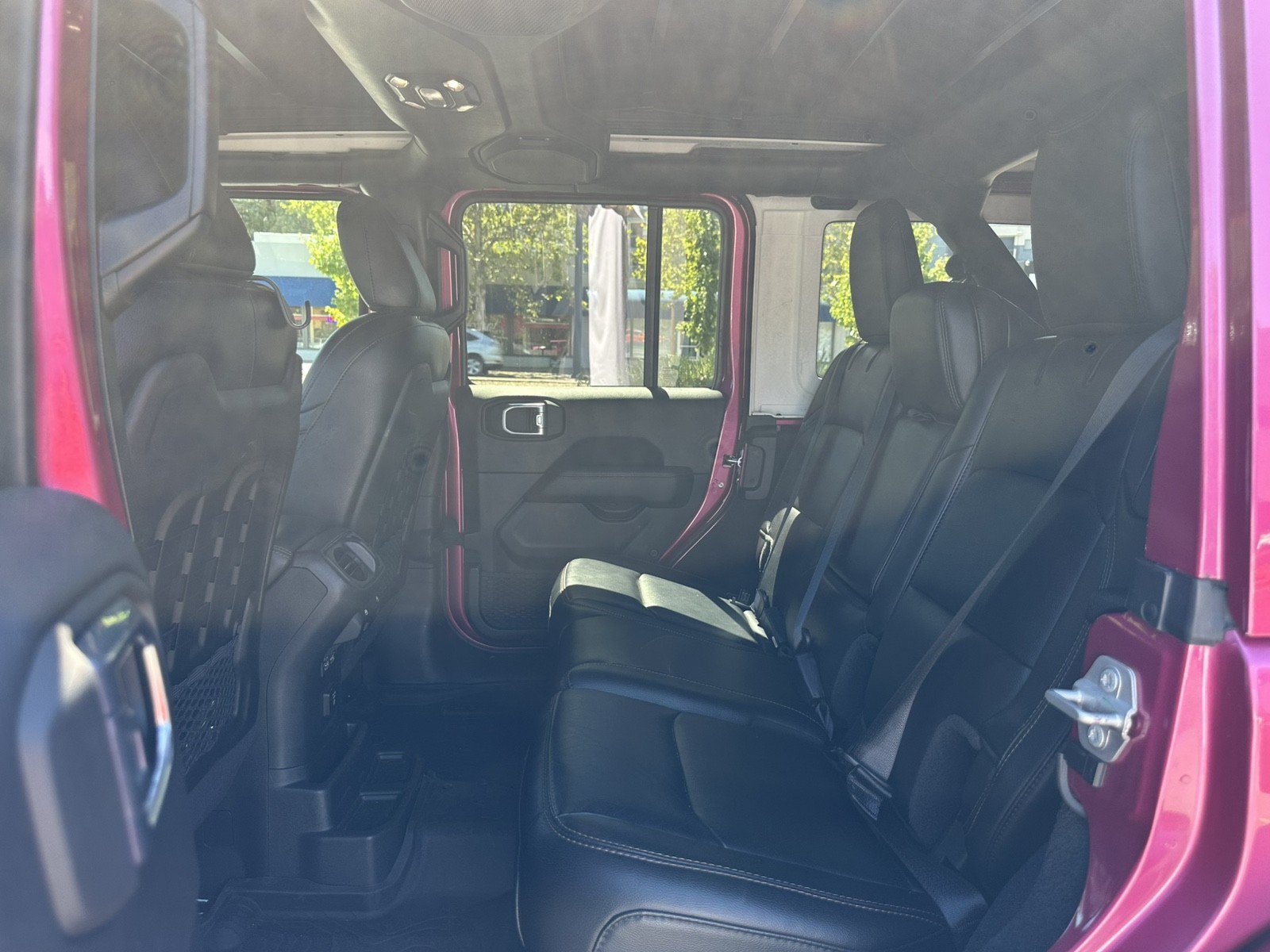 Used 2022 Jeep Wrangler Unlimited Rubicon 392 w/ Xtreme Recon 35" Tire Package AWD/4WD image 30