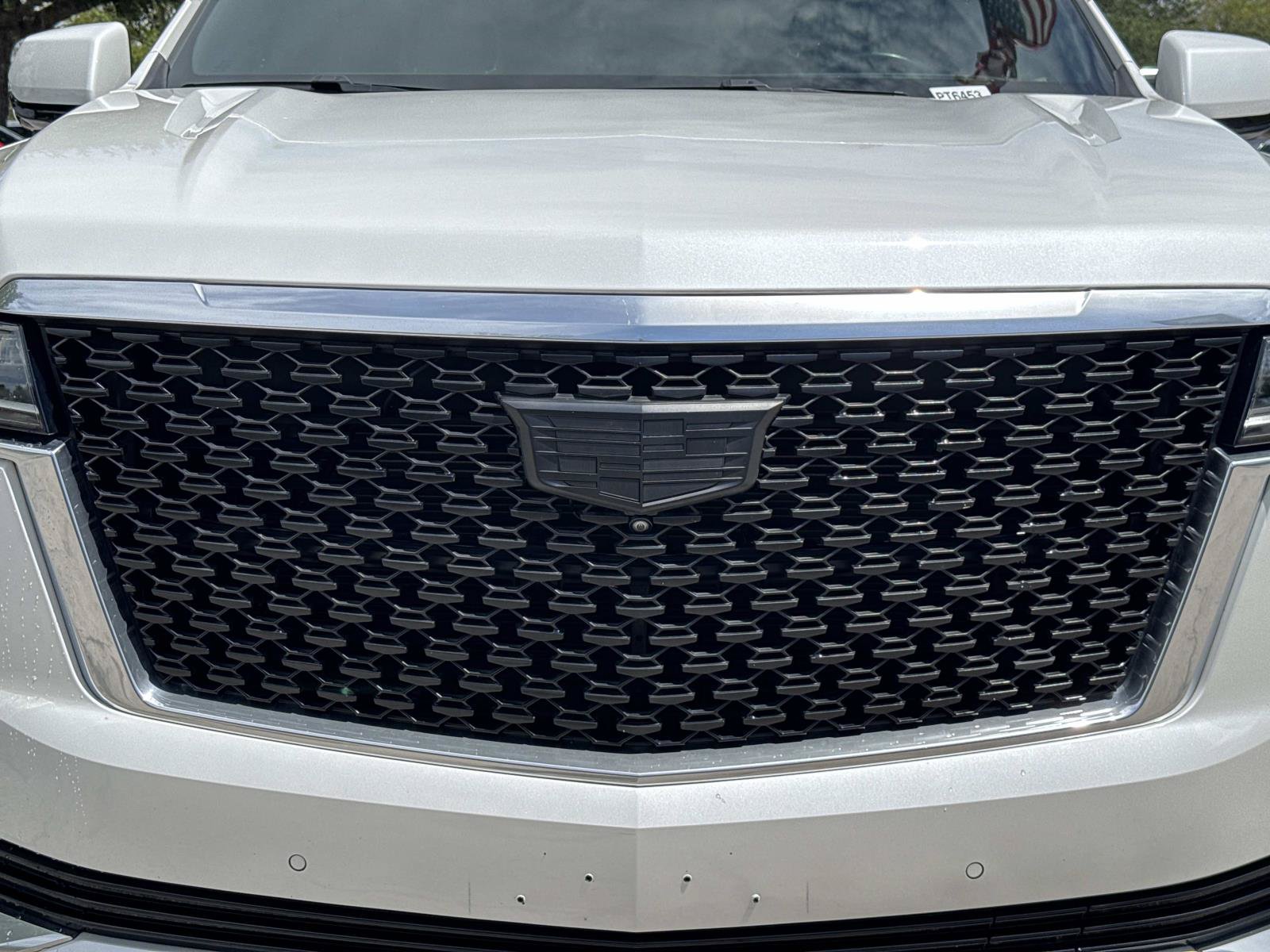 Certified 2024 Cadillac Escalade Premium Luxury AWD/4WD image 8