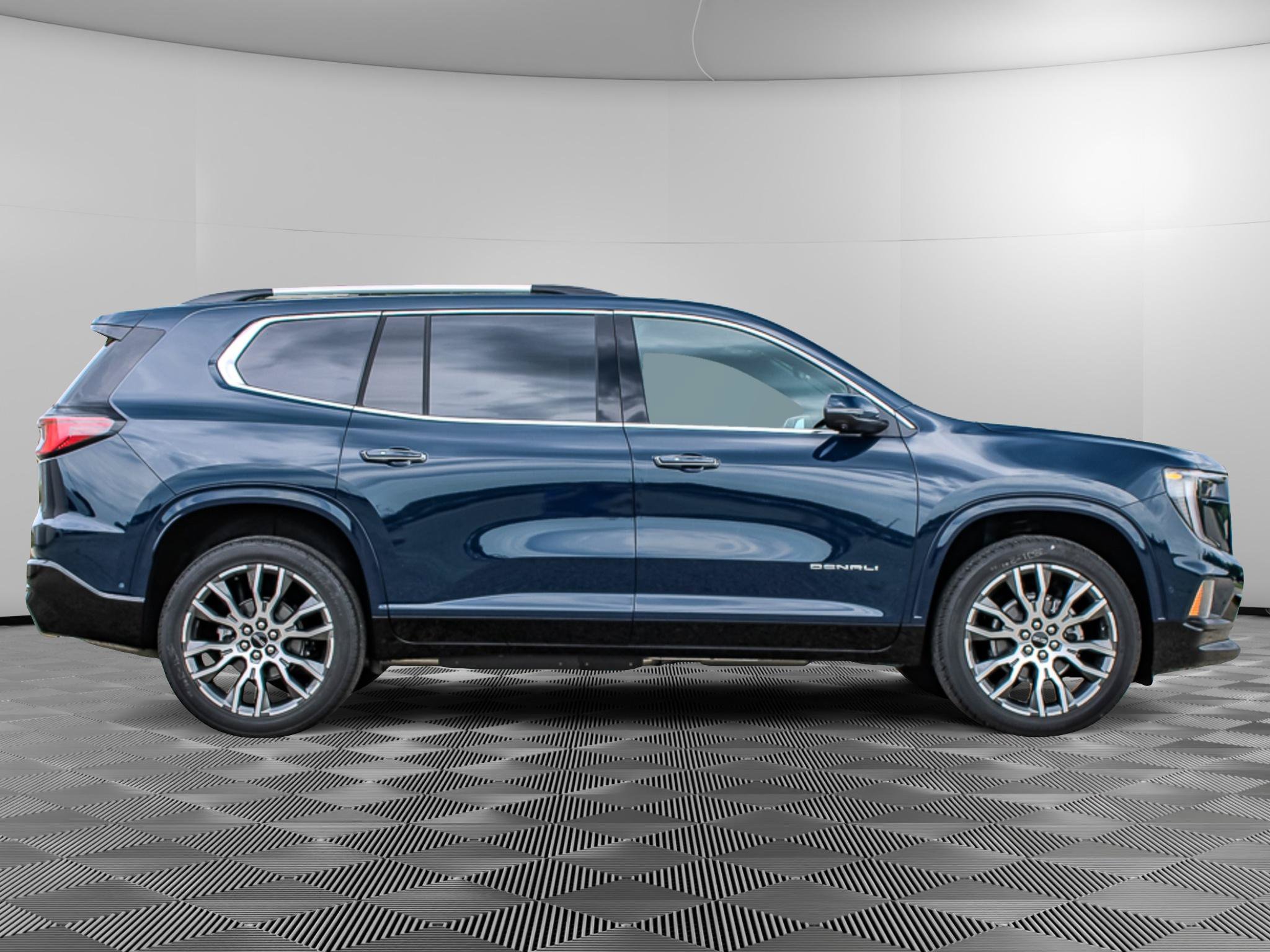 New 2027 GMC Acadia Denali Ultimate AWD/4WD image 2