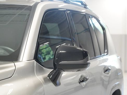 Used 2025 Lexus LX 700h Luxury w/ Appearance Package AWD/4WD image 7