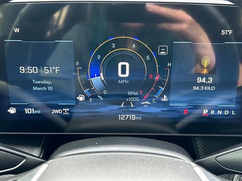 Used 2025 Chevrolet Equinox LT w/ Convenience Package II image 11