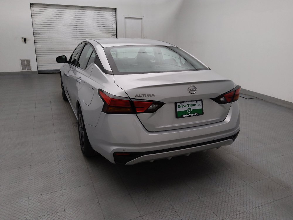 Used 2024 Nissan Altima 2.5 S FWD image 6