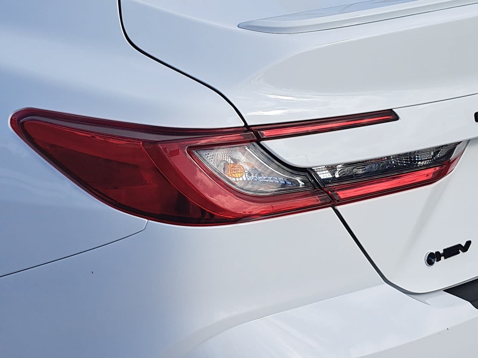 Used 2025 Toyota Camry SE w/ Convenience Package FWD image 36