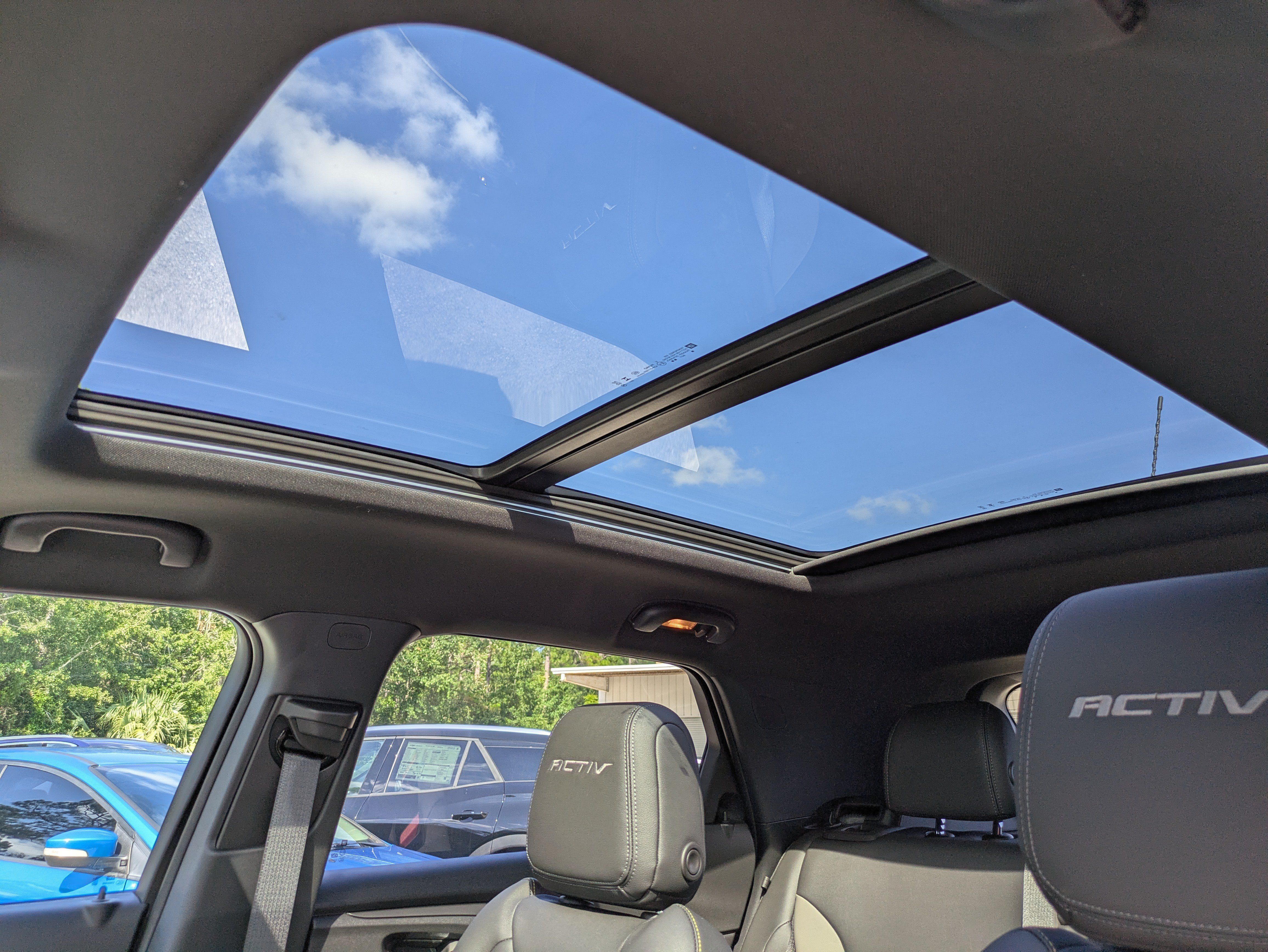 New 2025 Chevrolet TrailBlazer ACTIV w/ Convenience Package FWD image 11