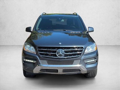 Used 2015 Mercedes-Benz ML 250 BlueTEC 4MATIC image 2