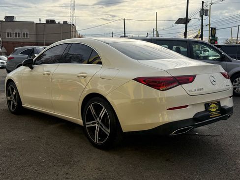 Used 2021 Mercedes-Benz CLA 250 4MATIC image 4