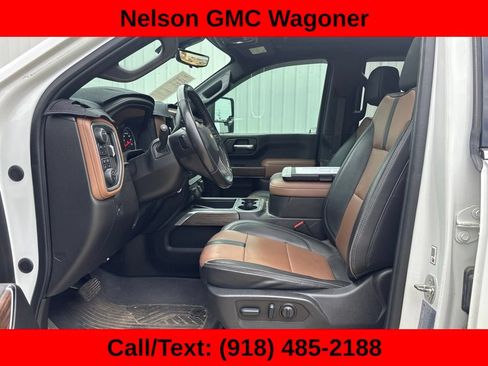 Used 2022 Chevrolet Silverado 3500 High Country w/ Z71 Off-Road Package AWD/4WD image 9