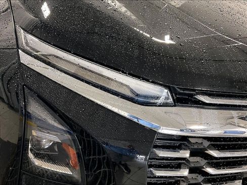 Used 2026 Chevrolet Equinox LT w/ Convenience Package II image 32