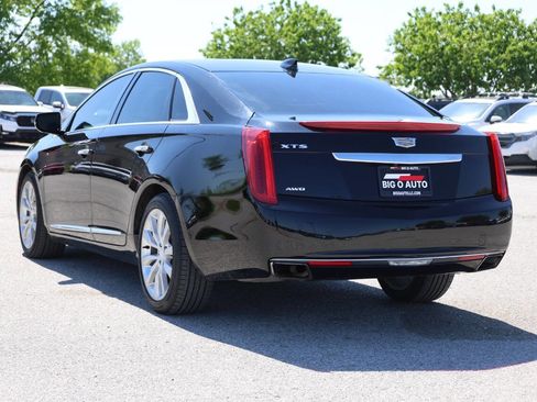 Used 2017 Cadillac XTS Luxury w/ Driver Awareness Package AWD/4WD image 11