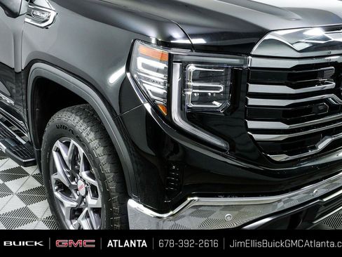 Certified 2024 GMC Sierra 1500 SLT w/ SLT Premium Plus Package AWD/4WD image 35