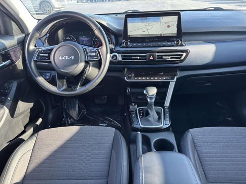 Used 2022 Kia Seltos S image 30