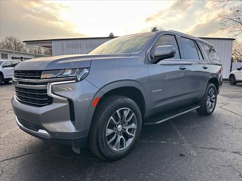 Used 2022 Chevrolet Tahoe LT w/ Luxury Package image 5