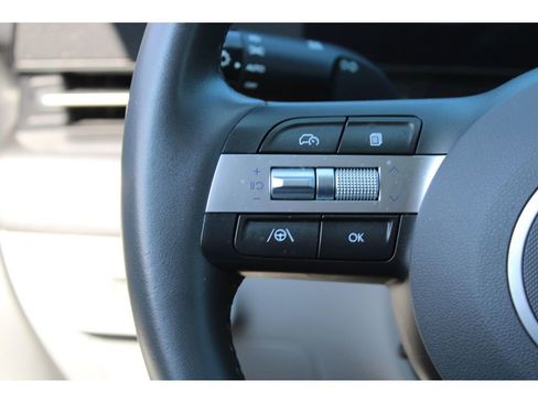 Used 2024 Hyundai Kona SEL AWD/4WD image 20