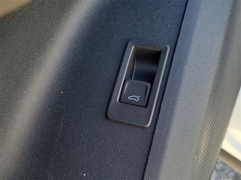 New 2025 Audi Q5 Premium Plus image 20