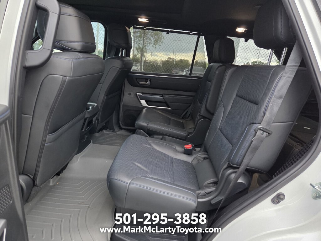 Used 2024 Toyota Sequoia Platinum AWD/4WD image 9