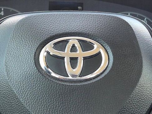 Used 2024 Toyota Corolla LE FWD image 14