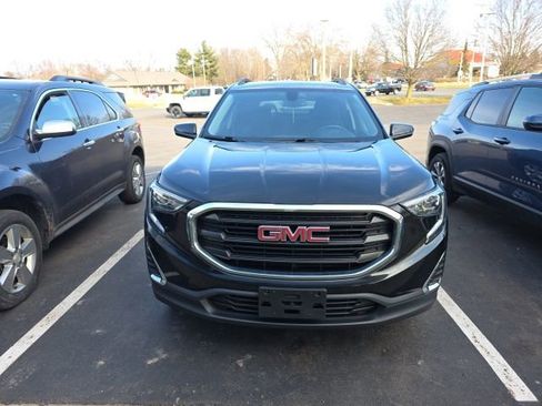 Used 2019 GMC Terrain SLE w/ Driver Convenience Package image 10