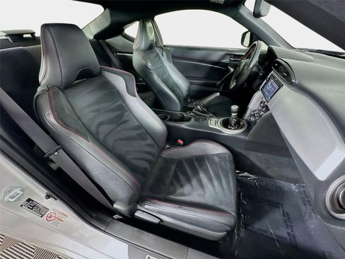 Used 2014 Subaru BRZ Limited RWD image 20