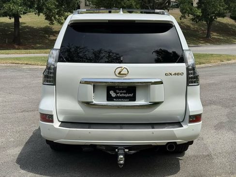 Used 2016 Lexus GX 460 w/ Premium Package AWD/4WD image 5