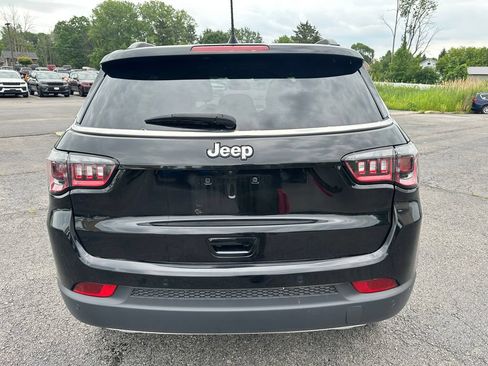 Used 2024 Jeep Compass Limited AWD/4WD image 14