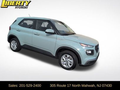 Certified 2025 Hyundai Venue SE