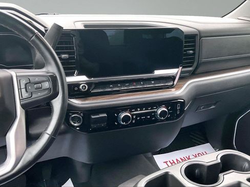 Used 2025 GMC Sierra 1500 Elevation AWD/4WD image 6