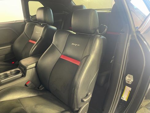 Used 2009 Dodge Challenger SRT8 w/ SRT Option Group II image 20