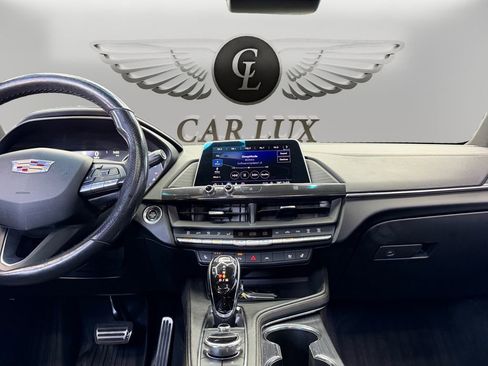 Used 2020 Cadillac CT4 V w/ Climate Package image 7