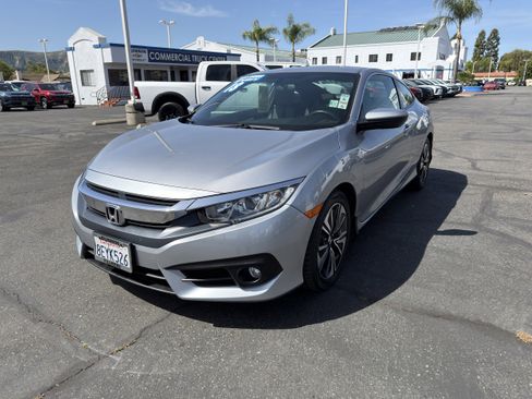 Used 2018 Honda Civic EX-T image 4