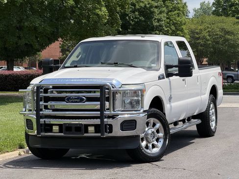 Used 2014 Ford F250 Lariat w/ Lariat Ultimate Package AWD/4WD image 1