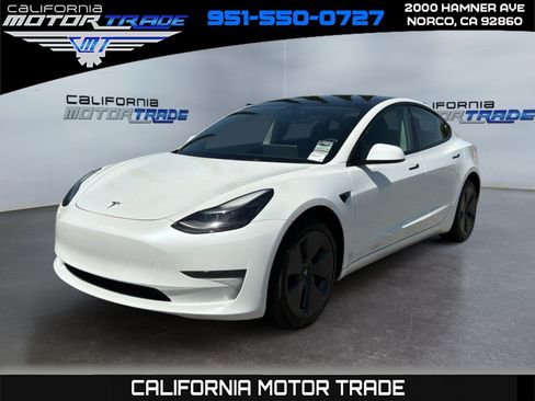 Used 2023 Tesla Model 3 Standard Range RWD image 1