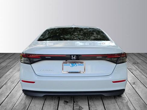 Used 2024 Honda Accord EX image 4