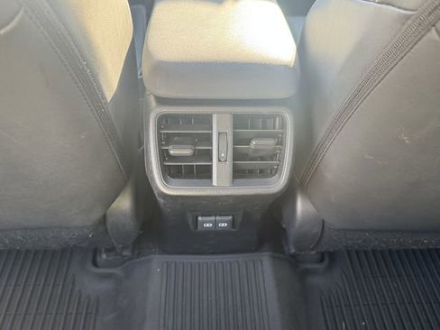 Used 2024 Lexus UX 250h AWD w/ Premium Package image 16