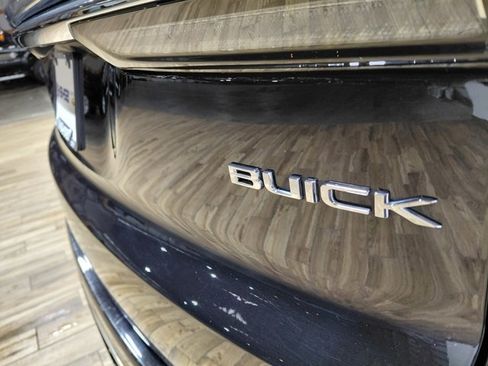 Used 2025 Buick Enclave Avenir w/ Super Cruise Package image 20