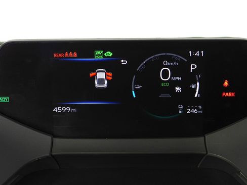 Used 2025 Toyota Prius Plug-In Hybrid image 30