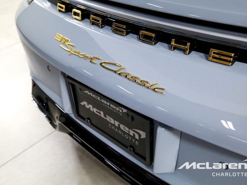 Used 2023 Porsche 911 Sport Classic RWD image 29