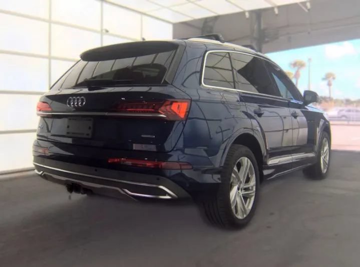 Used 2021 Audi Q7 3.0T Premium Plus w/ Executive Package AWD/4WD image 40