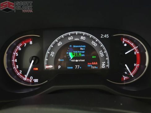 Used 2025 Toyota RAV4 XLE image 20
