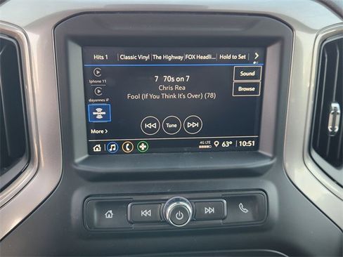 Used 2025 Chevrolet Silverado 1500 Custom image 16