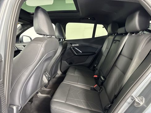 Used 2025 BMW X2 xDrive28i image 22