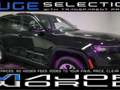 Used 2023 Jeep Grand Cherokee Laredo