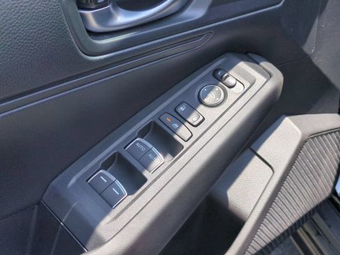 Used 2025 Honda Accord LX image 13